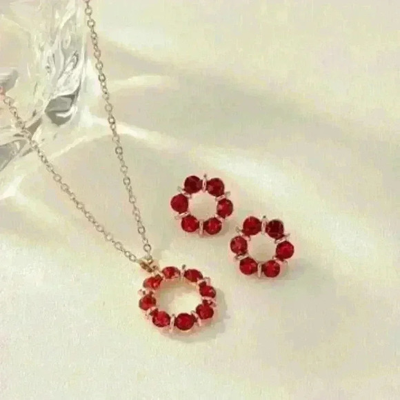 Ruby Gemstones Set with Necklace and Earrings - Picture 1 of 2